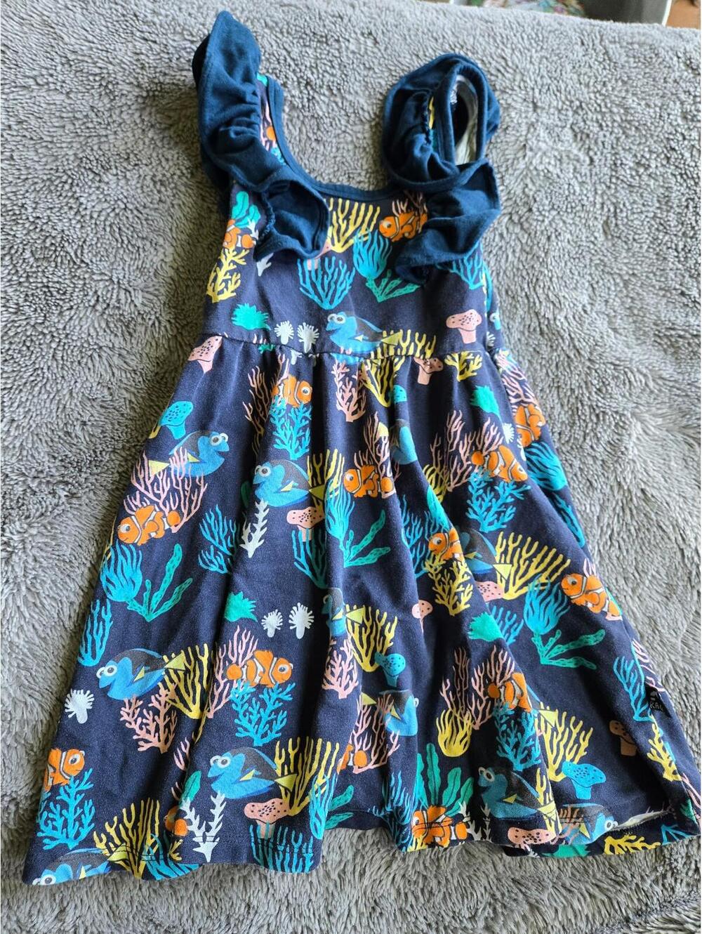 3/4 rags to raches pixar dress